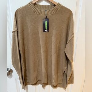 Tan Crew Neck Sweater with Ribbed Trim and Relaxed Fit NWT! Great style 🤎